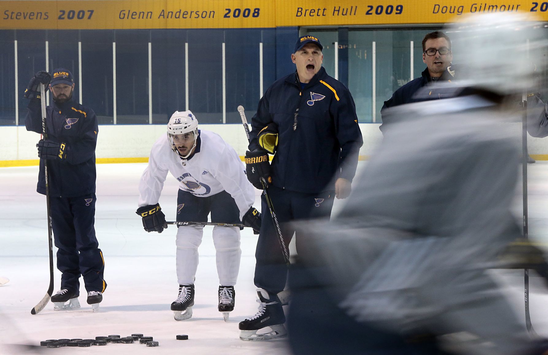 Berube named Blues' interim head coach